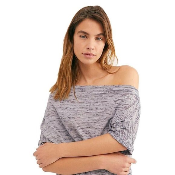 NWT Free People Astrid Textured Grey T-Shirt XS - Picture 1 of 8